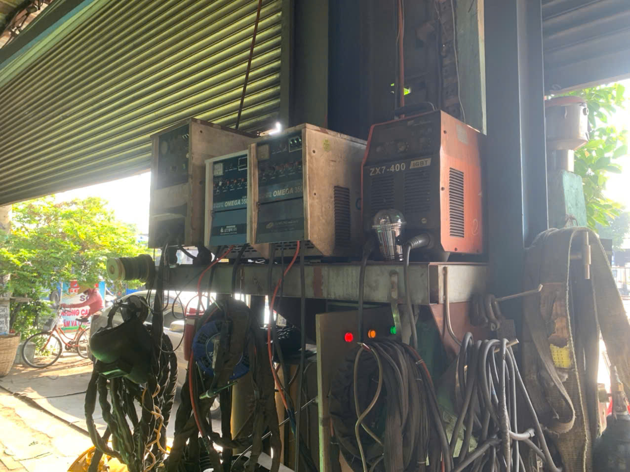 Welding machine 4.jpg